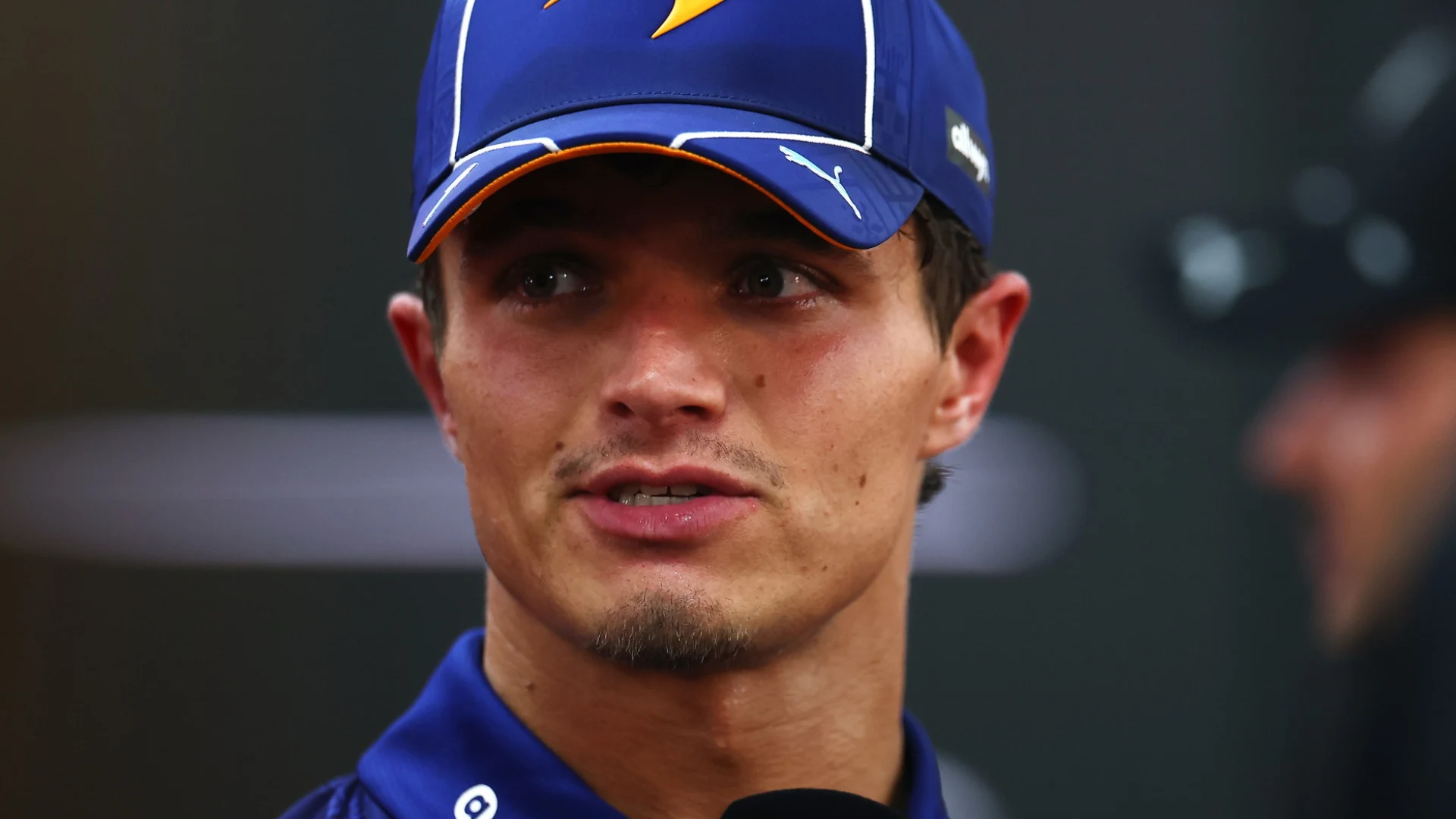 Lando Norris assume responsabilidade por colisão com Oscar Piastri em Singapura​‌​