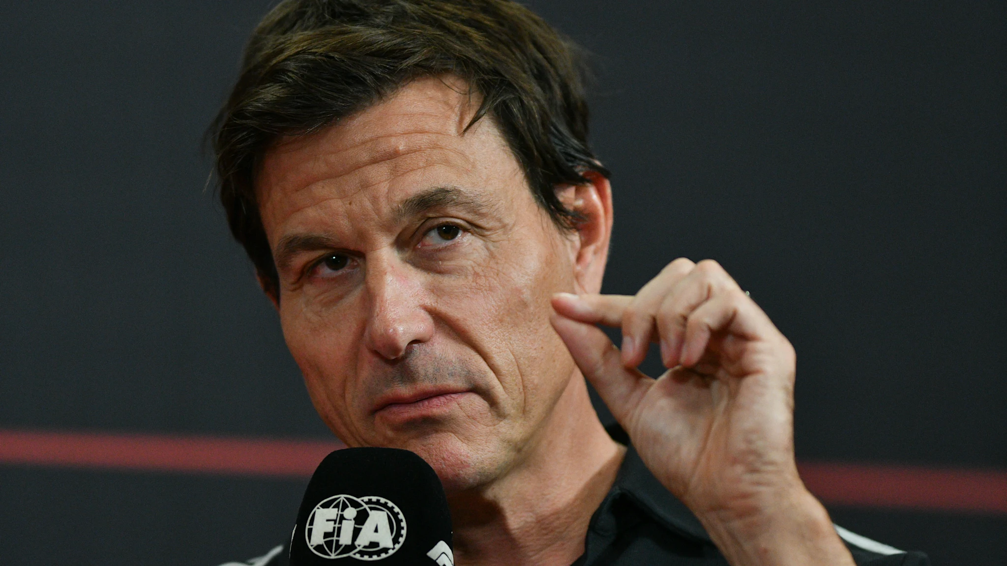 Toto Wolff aponta janela estreita de operação na Mercedes e defende fase de George Russell​‌​