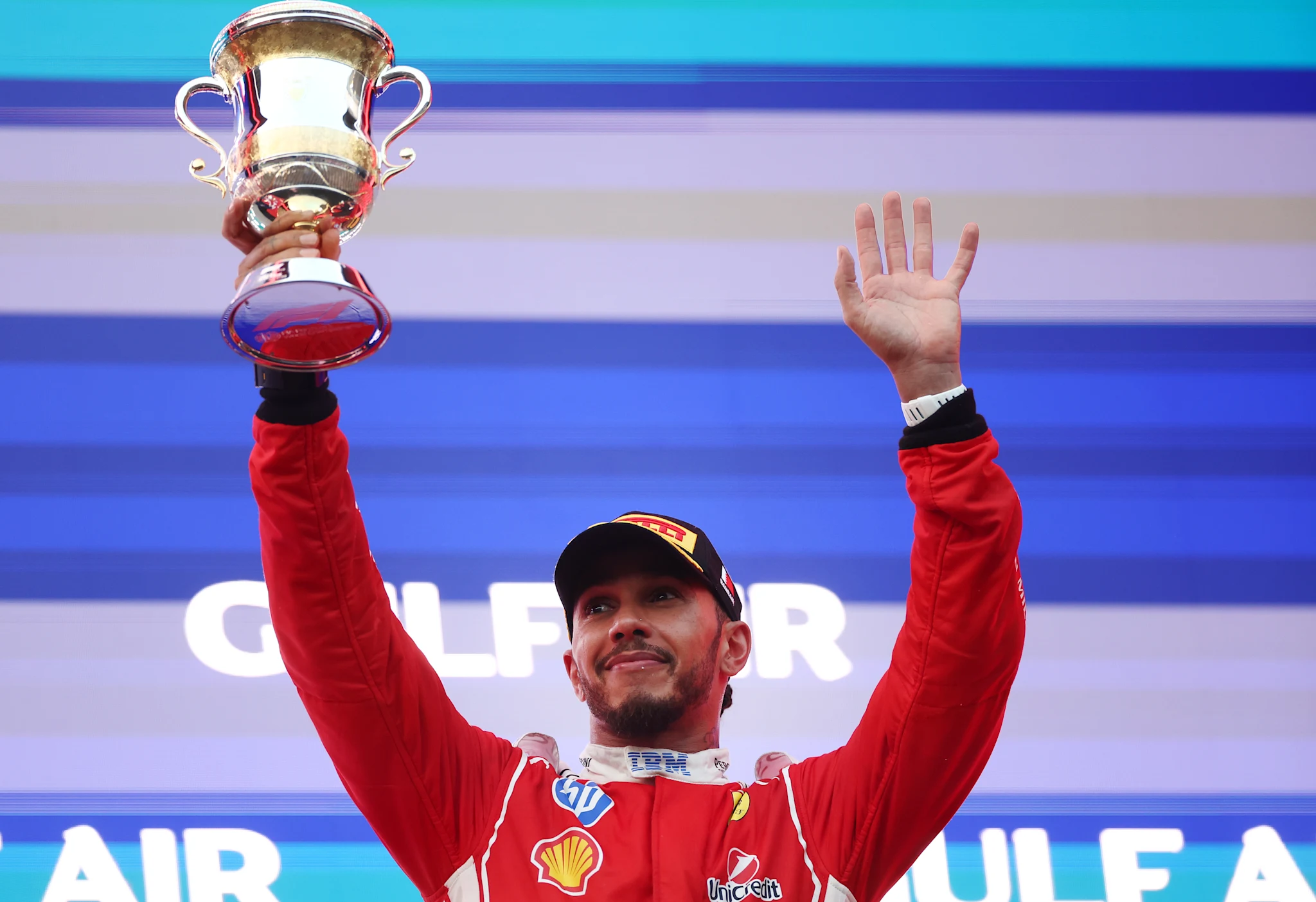 Lewis Hamilton conquista pódio em corrida memorável no Bahrein​‌​