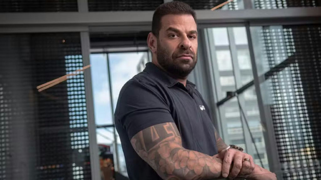 Fabiano Zettel rompe silêncio após sete meses de prisão e promete revelar dados sobre autoridades Fabiano Zettel rompe silêncio após sete meses de prisão e promete revelar dados sobre autoridades