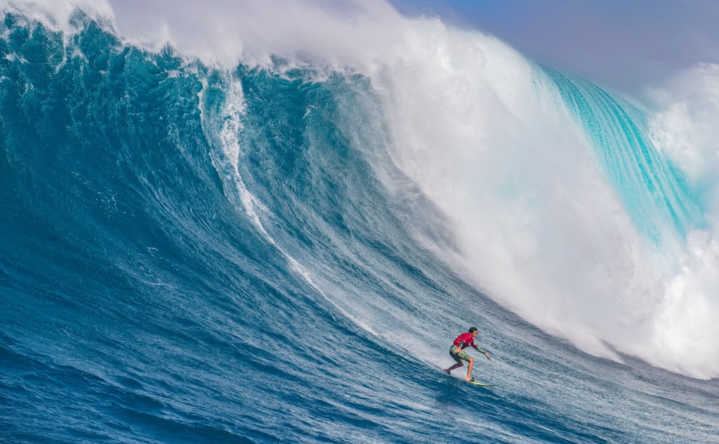 Ian Pegoraro brilha no Big Wave Challenge e conquista prêmio de revelação​‌​