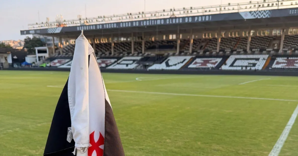 Vasco e Corinthians se enfrentam em São Januário pelo Brasileirão