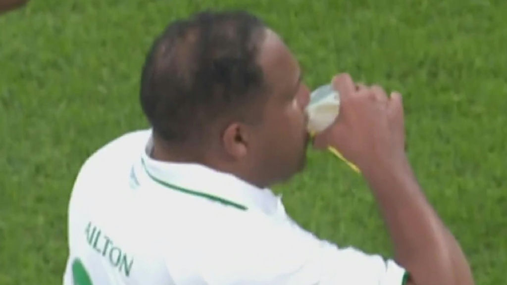 Real Madrid legends served BEER and shots during Werder Bremen anniversary match​‌​