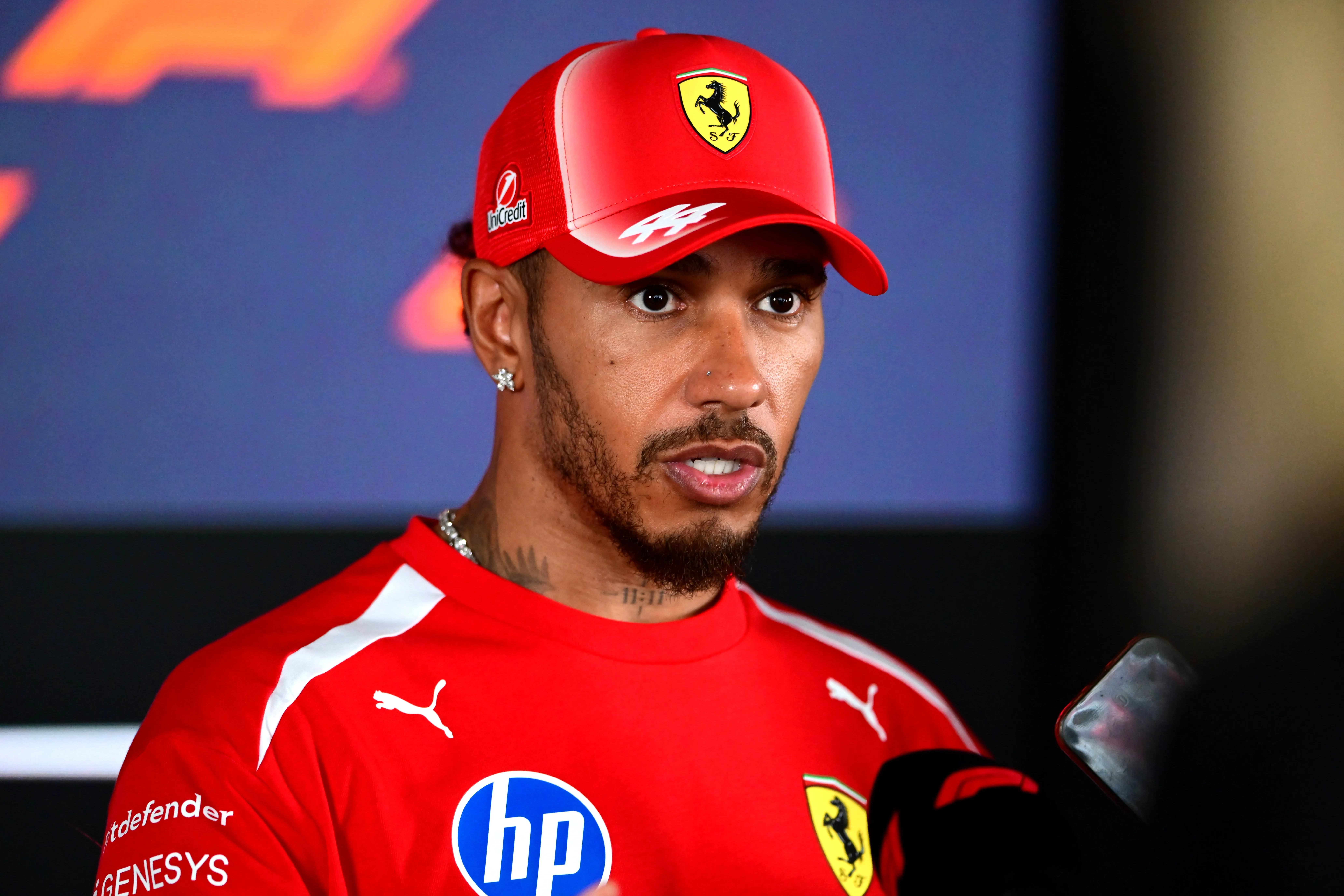 Lewis Hamilton issues championship warning to George Russell after recent setbacks