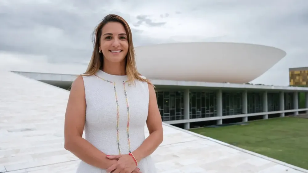 Câmara dos Deputados registra renovação de 35% e recorde histórico de parlamentares mulheres Câmara dos Deputados registra renovação de 35% e recorde histórico de parlamentares mulheres