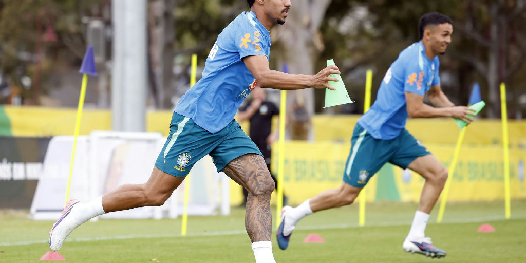 Seleção brasileira inicia ciclo rumo ao hexa com amistoso contra Austrália