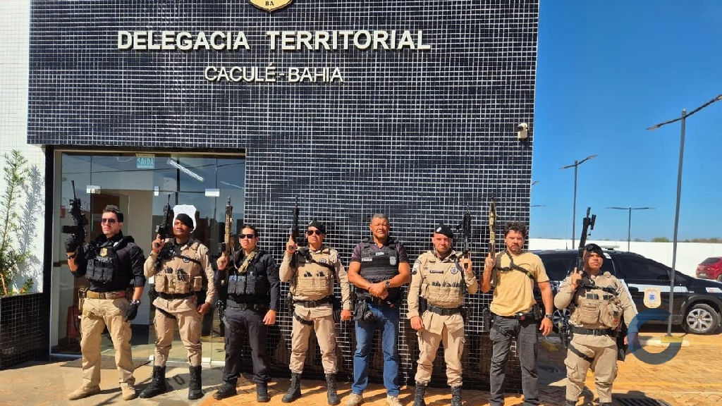 Operação Vértice desarticula quadrilha de assaltos em Caculé após confronto Operação Vértice desarticula quadrilha de assaltos em Caculé após confronto
