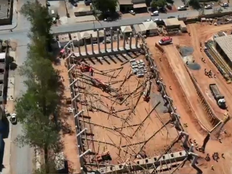 Queda de galpão em construção em Luís Eduardo Magalhães causa quatro mortes e deixa dois feridos Queda de galpão em construção em Luís Eduardo Magalhães causa quatro mortes e deixa dois feridos