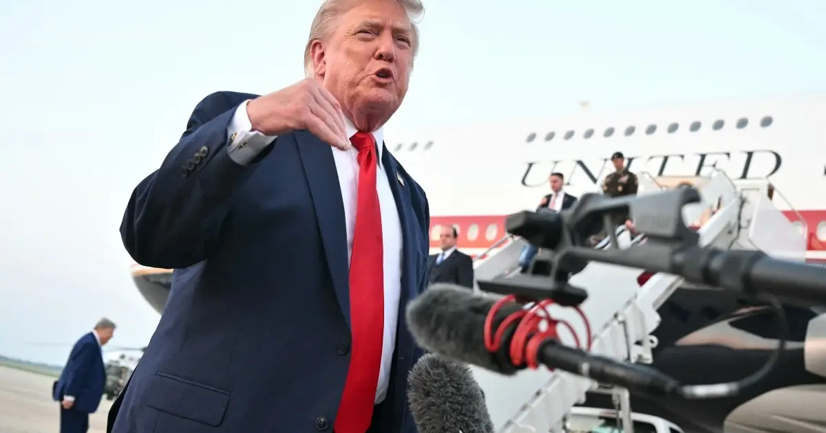 Trump defende avanço da Inteligência Artificial e critica 'forças negativas'