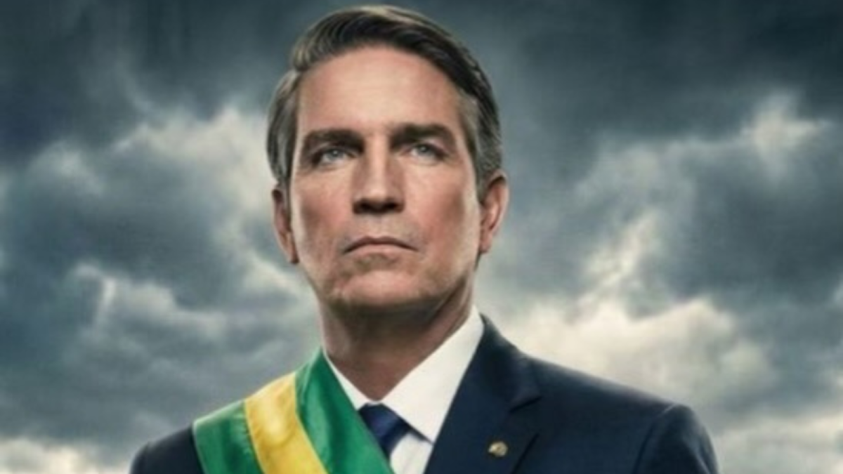 Campanha de Lula intensifica ofensiva com caso Dark Horse contra Flávio Bolsonaro Campanha de Lula intensifica ofensiva com caso Dark Horse contra Flávio Bolsonaro