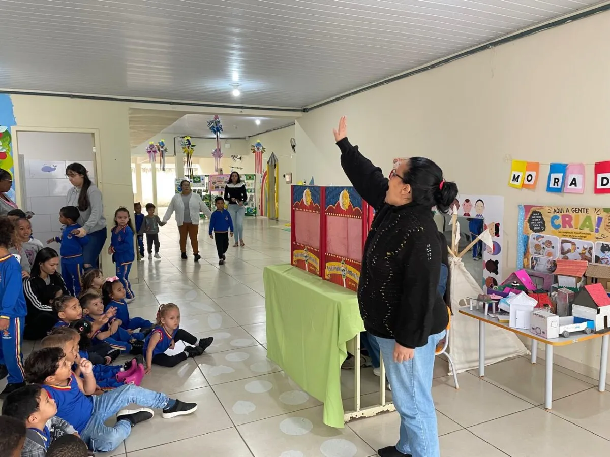 Crianças aprendem sobre saúde e convivência no CEI Marina Dias